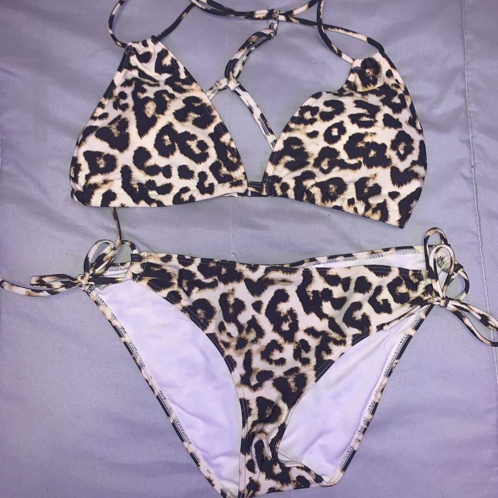 Abercrombie & Fitch Cheetah Print Bikini